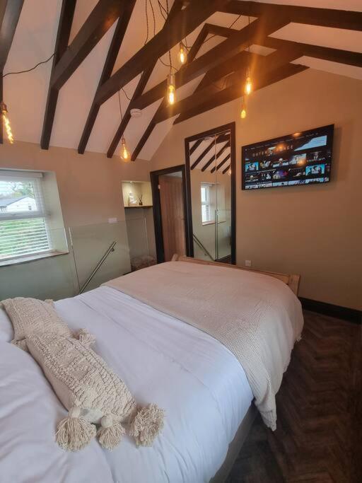 Duddon Luxurious Cottage With Hot Tub, Lake District מראה חיצוני תמונה