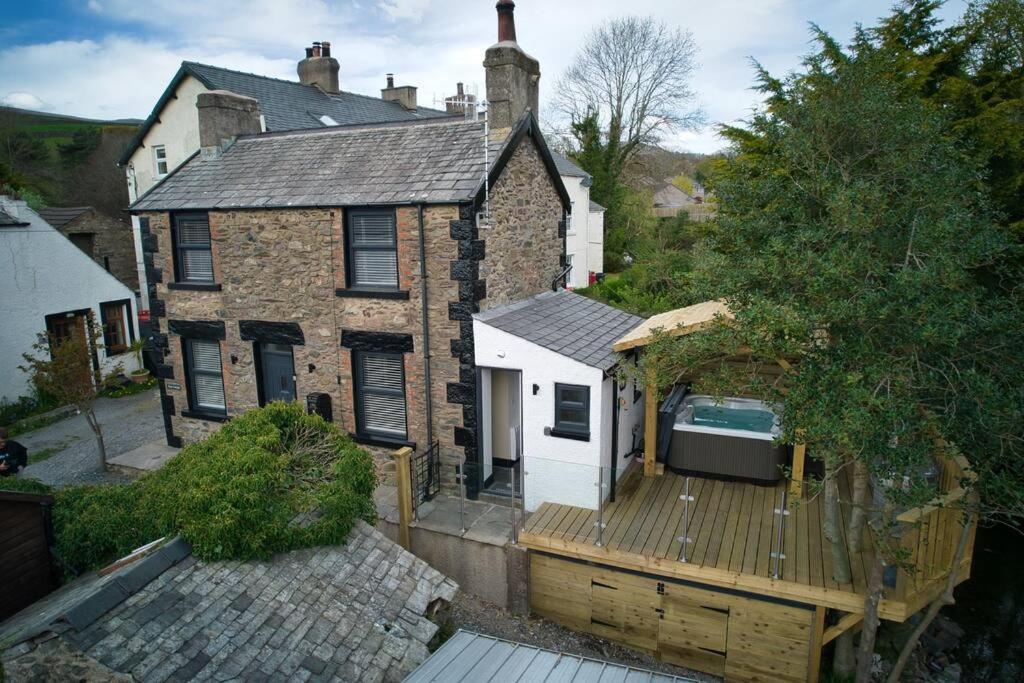 Duddon Luxurious Cottage With Hot Tub, Lake District מראה חיצוני תמונה