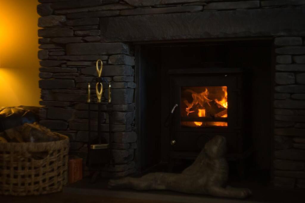 Duddon Luxurious Cottage With Hot Tub, Lake District מראה חיצוני תמונה